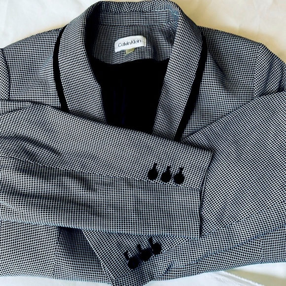 Brand: Calvin Klein, size: 18W, color: black with white. - Picture 4 of 13